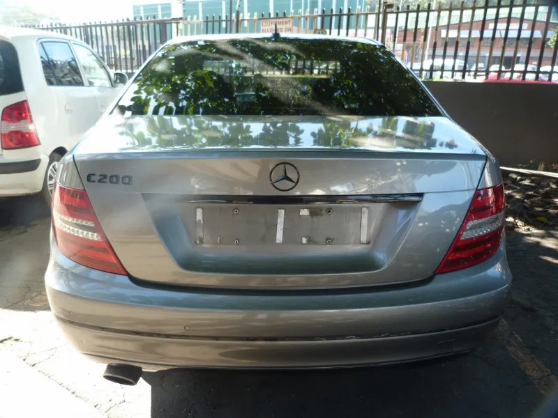 2012 Mercedes-Benz C-Class thumbnail 4