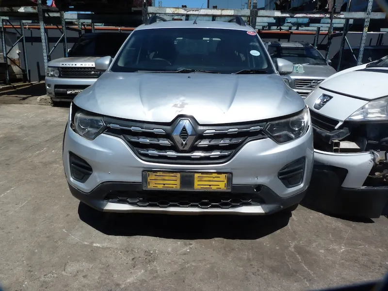 2023 Renault Triber B4DA view 2