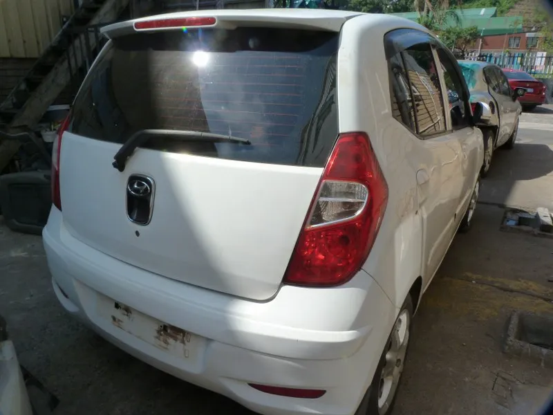 2014 Hyundai i10 G4HG view 6