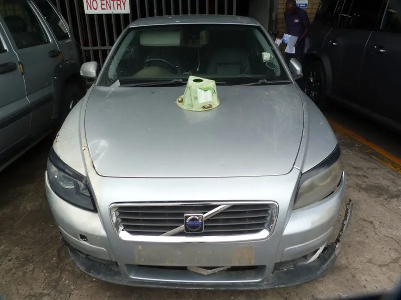 2009 Volvo C30 B42053 view 2