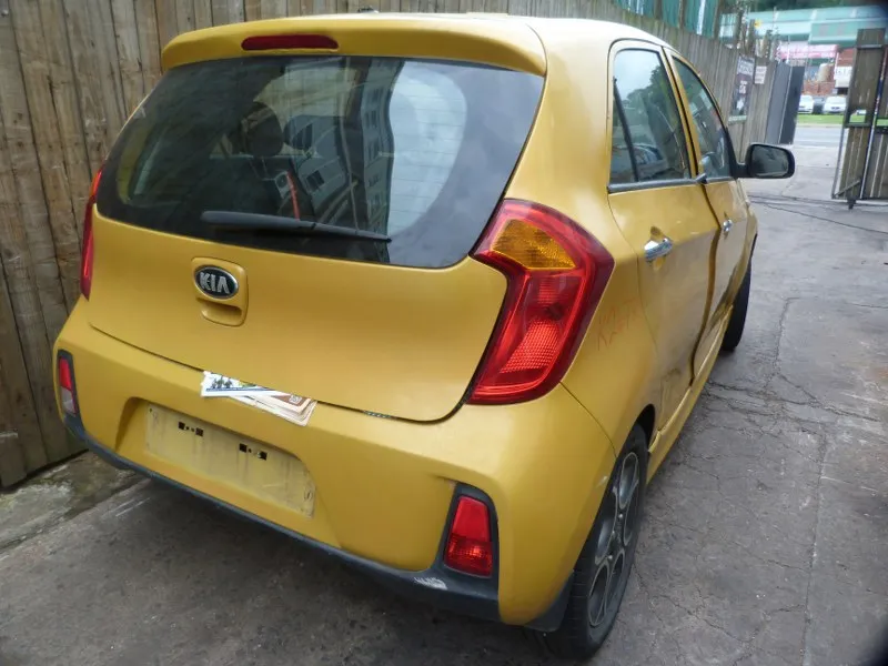 2015 Kia Picanto G4LA view 6