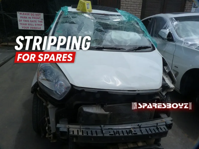 2013 Kia Picanto G4LA view 2