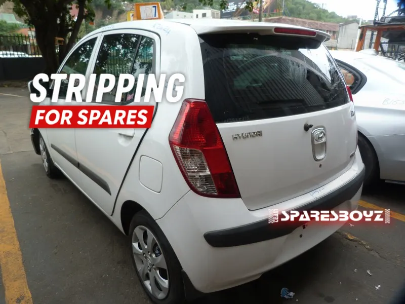 2010 Hyundai i10 view 5