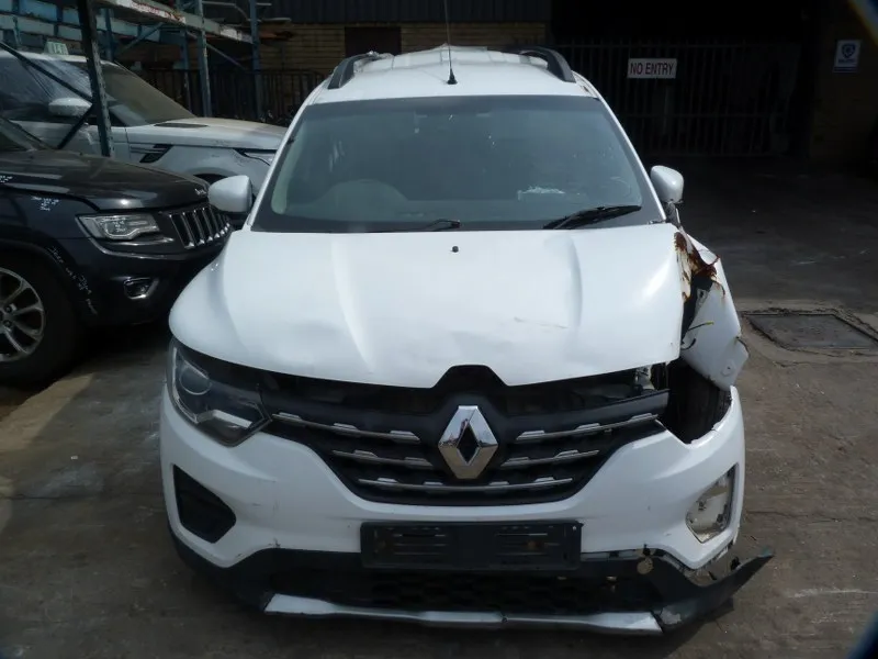 2021 Renault Triber  view 2