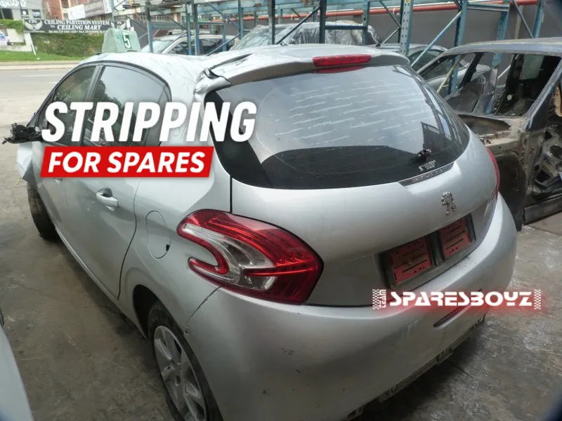 2014 Peugeot 208 10B view 6