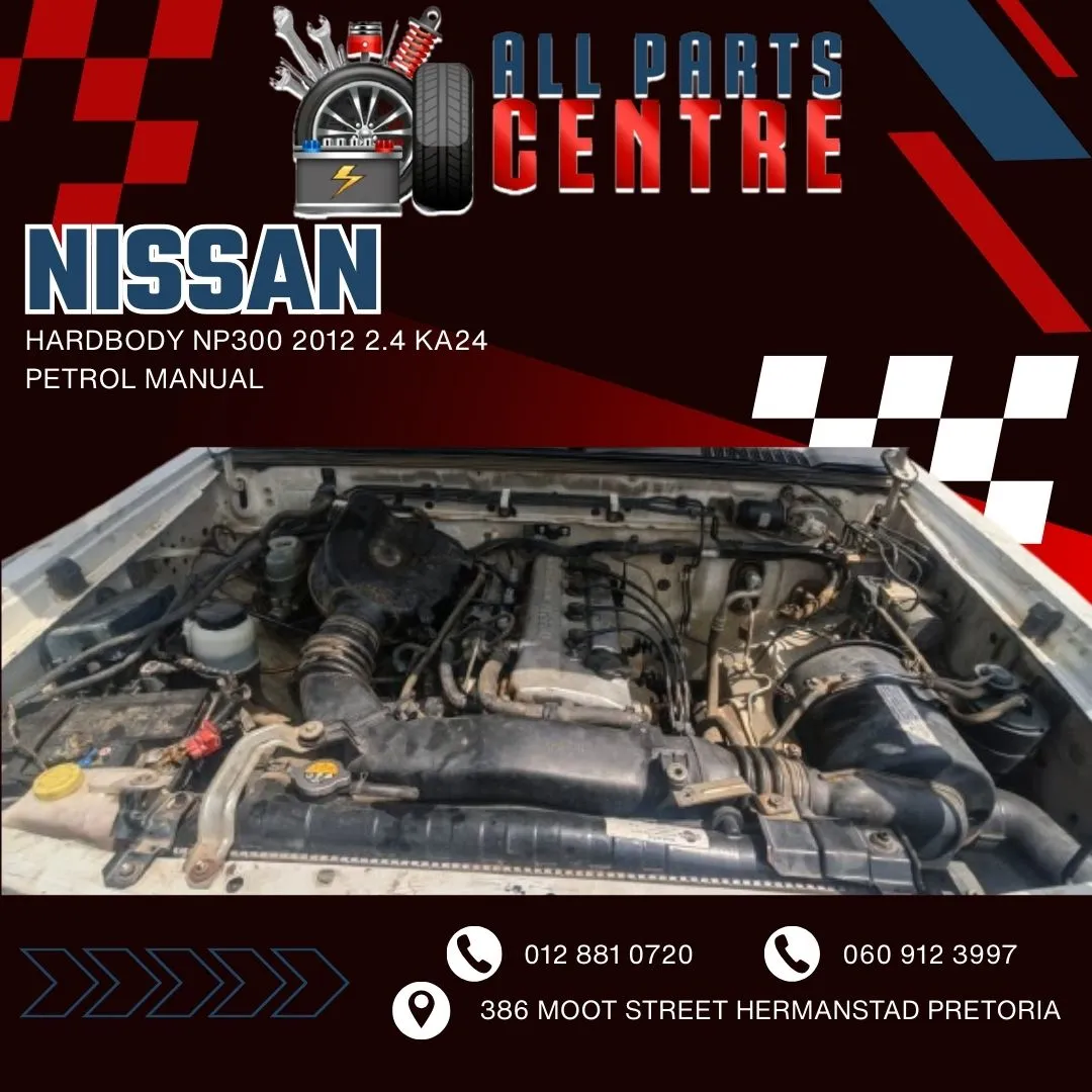 2012 Nissan NP300 KA24 view 6