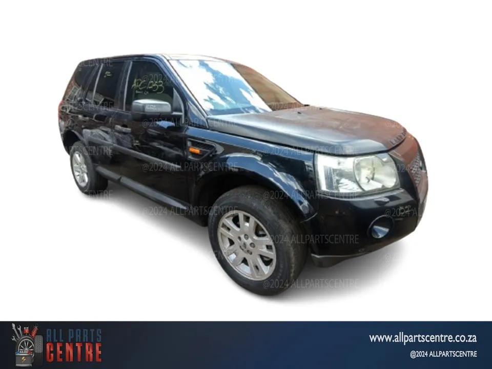 2009 Land Rover Freelander 24DT view 2