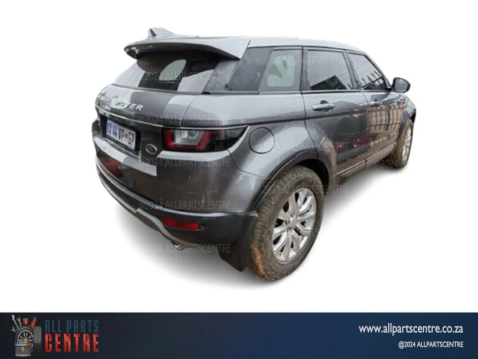 2018 Land Rover Range Rover Evoque 204DT view 3