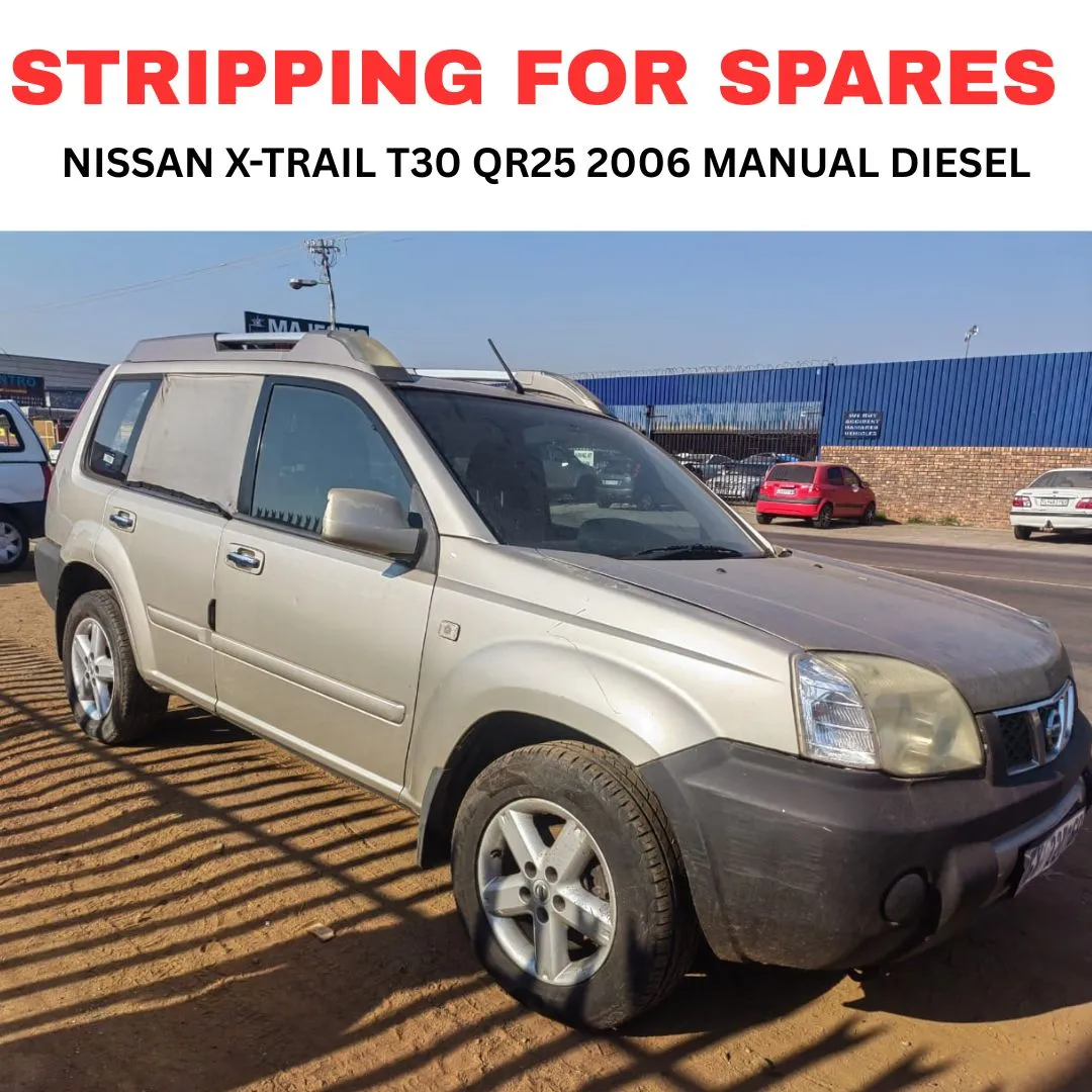 2006 Nissan X-Trail QR25 view 2