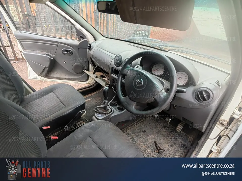 2018 Nissan NP200  view 4