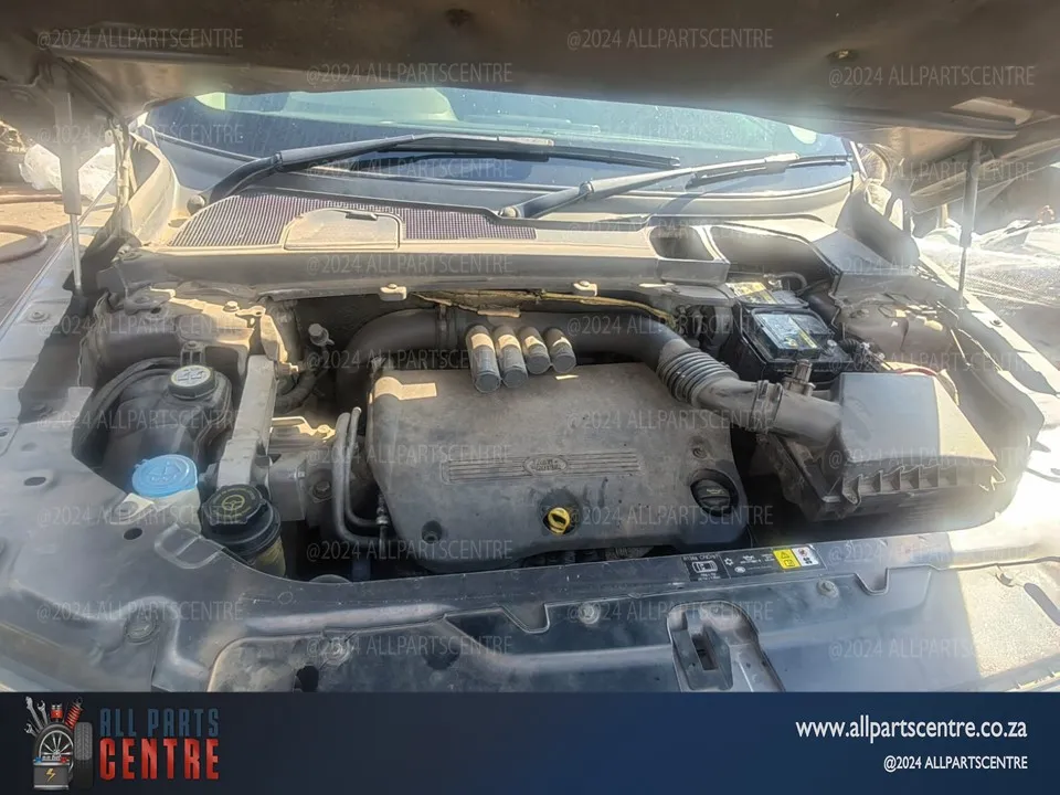 2010 Land Rover Freelander 224DT view 6