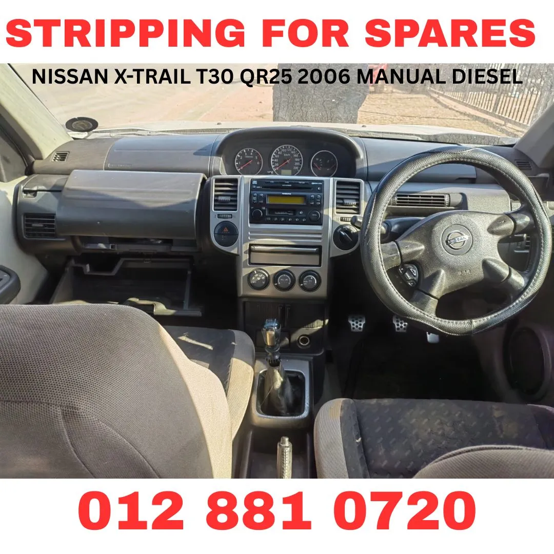 2006 Nissan X-Trail QR25 view 5