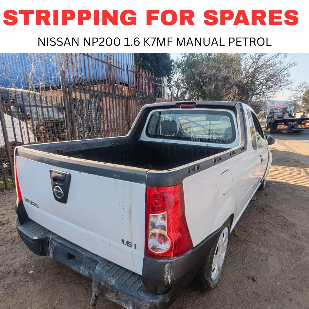 2015 Nissan NP200 K7MF view 3