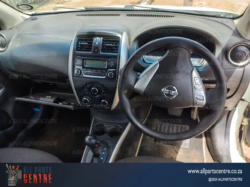 2015 Nissan Almera HR15 view 7