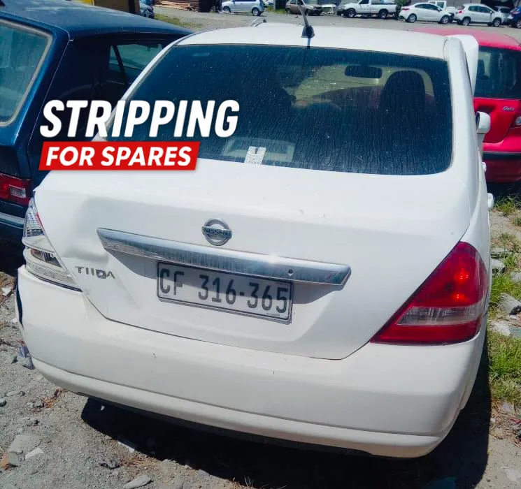 2006 Nissan Tiida thumbnail 2